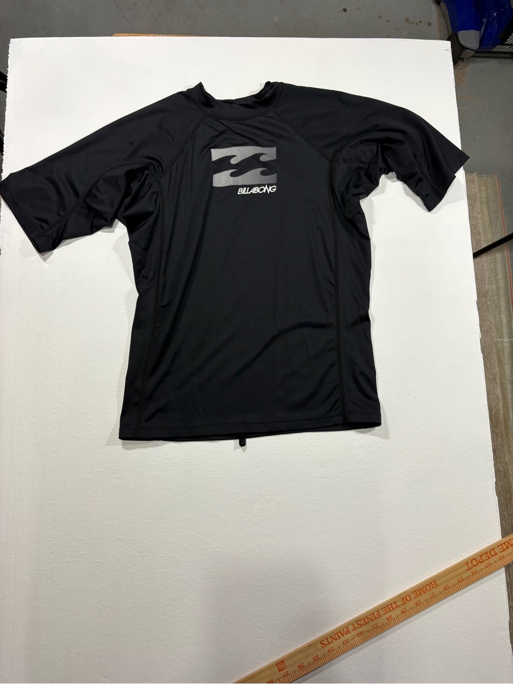 Billabong Men’s Black Short-Sleeve Logo Rash Guard